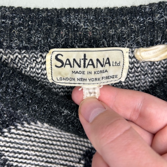 Men's vintage Santana medium grey and black knit zig zag sweater - Picture 6 of 10